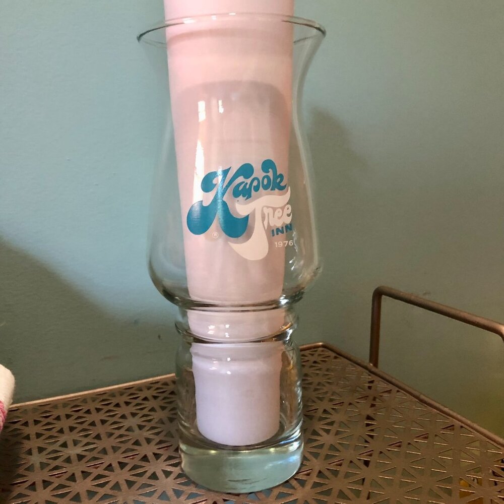 Vintage 1976 Souvenir Glass Kapok Tree Inn Peter Pan Inn Urbana, Maryland